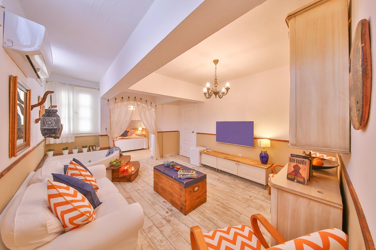 Palas Ilica Çeşme Eksteriør billede